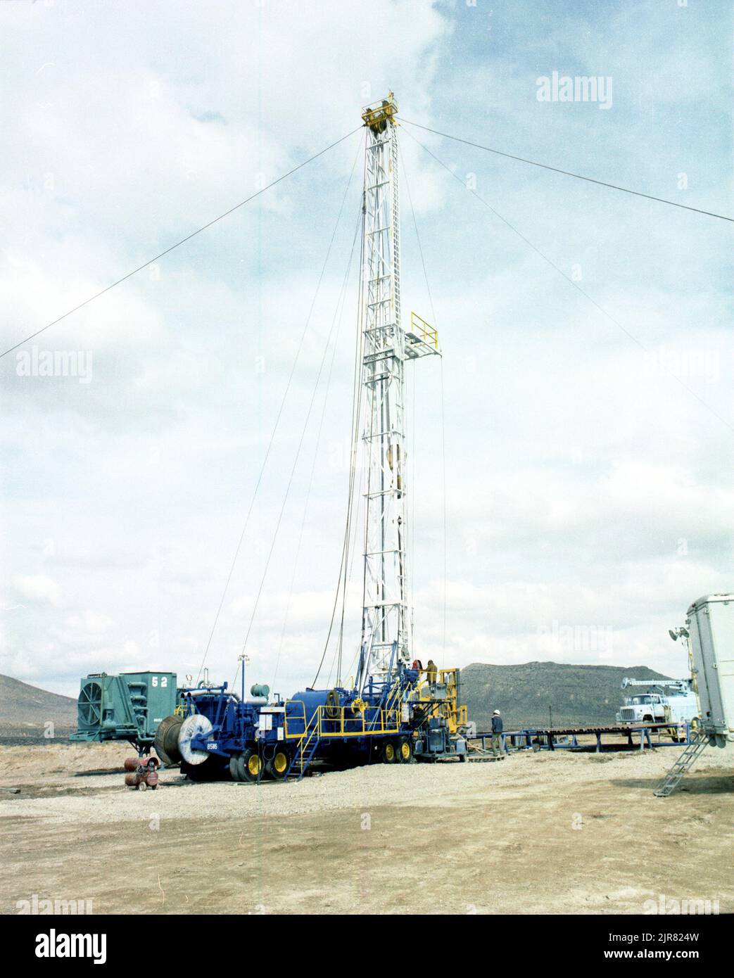 Nuclear Test Camera Rig Ideco hi-res stock photography and images - Alamy