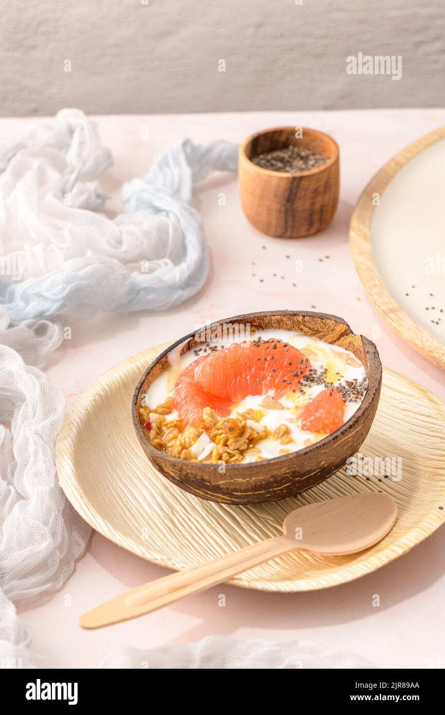 yogurt half-trench-2col
