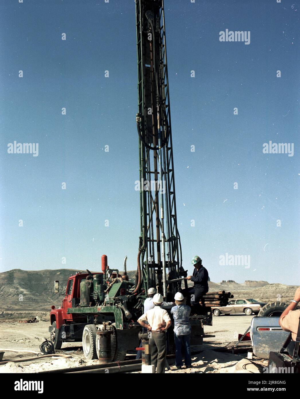 Oil drilling project hi-res stock photography and images - Alamy