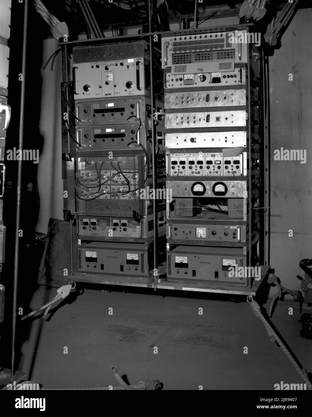 Data processing unit Black and White Stock Photos & Images - Alamy
