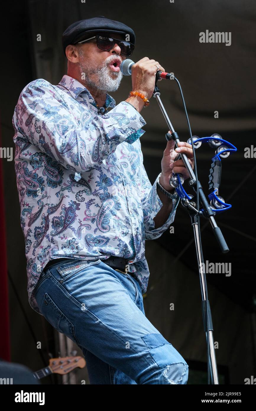 Gary Christian of the Christians performing at Weyfest Festival, Tilford, England, UK. August 19, 2022 Stock Photo