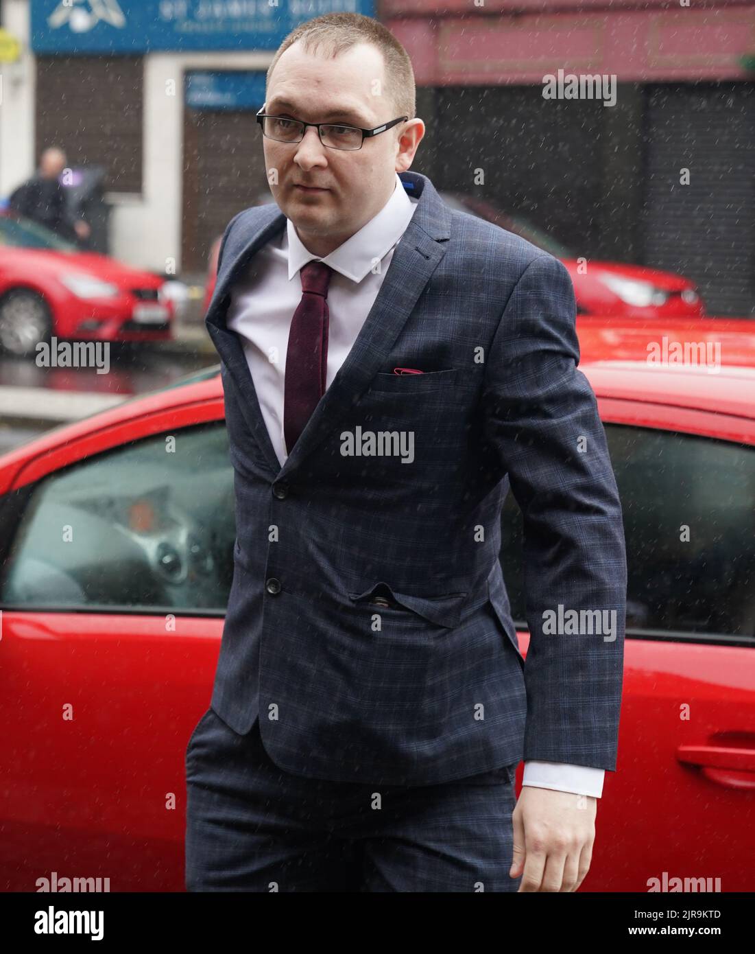 Witness Christopher O'Malley arriving at Paisley Sheriff Court for the