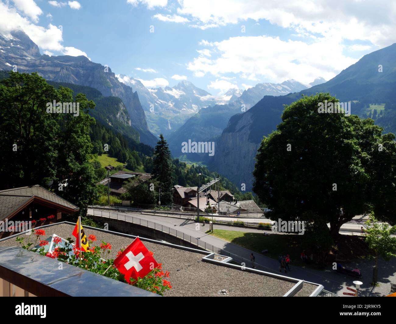 The Lauterbrunnen valley and the Jungfrau range seen from Wengen, Bernese Oberland, Switzerland. Stock Photo