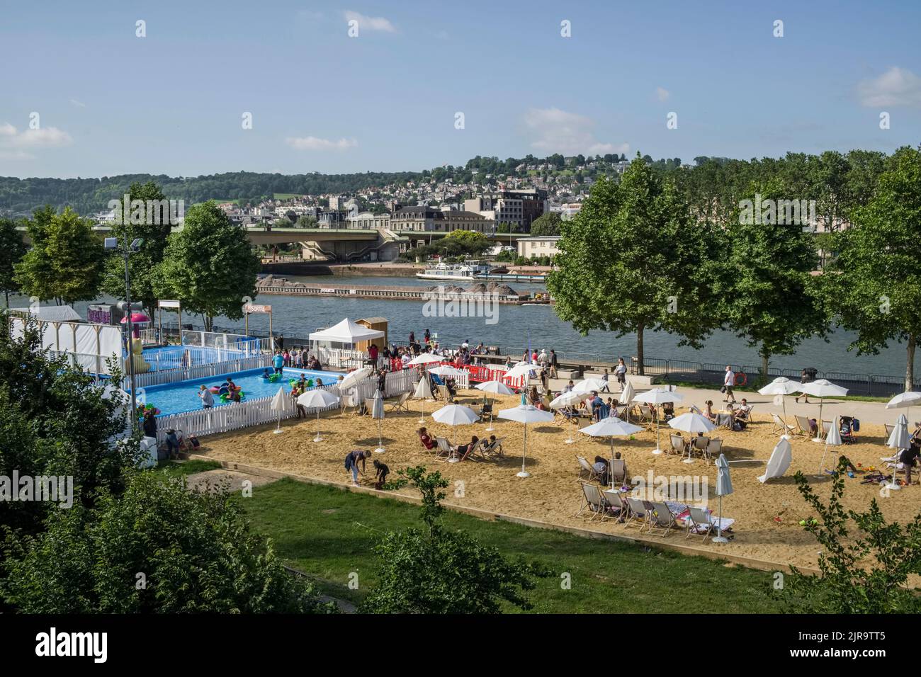 Rouen (Normandy, northern France): 12th edition of the summer event ÒRouen sur MerÓ on the left bank of the River Seine Stock Photo