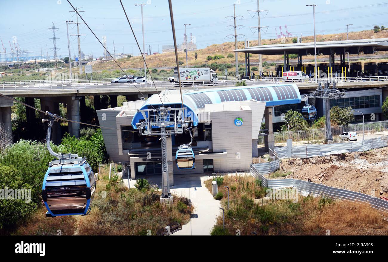 The new Rachbalit cable car system in Haifa, Israel Stock Photo Alamy