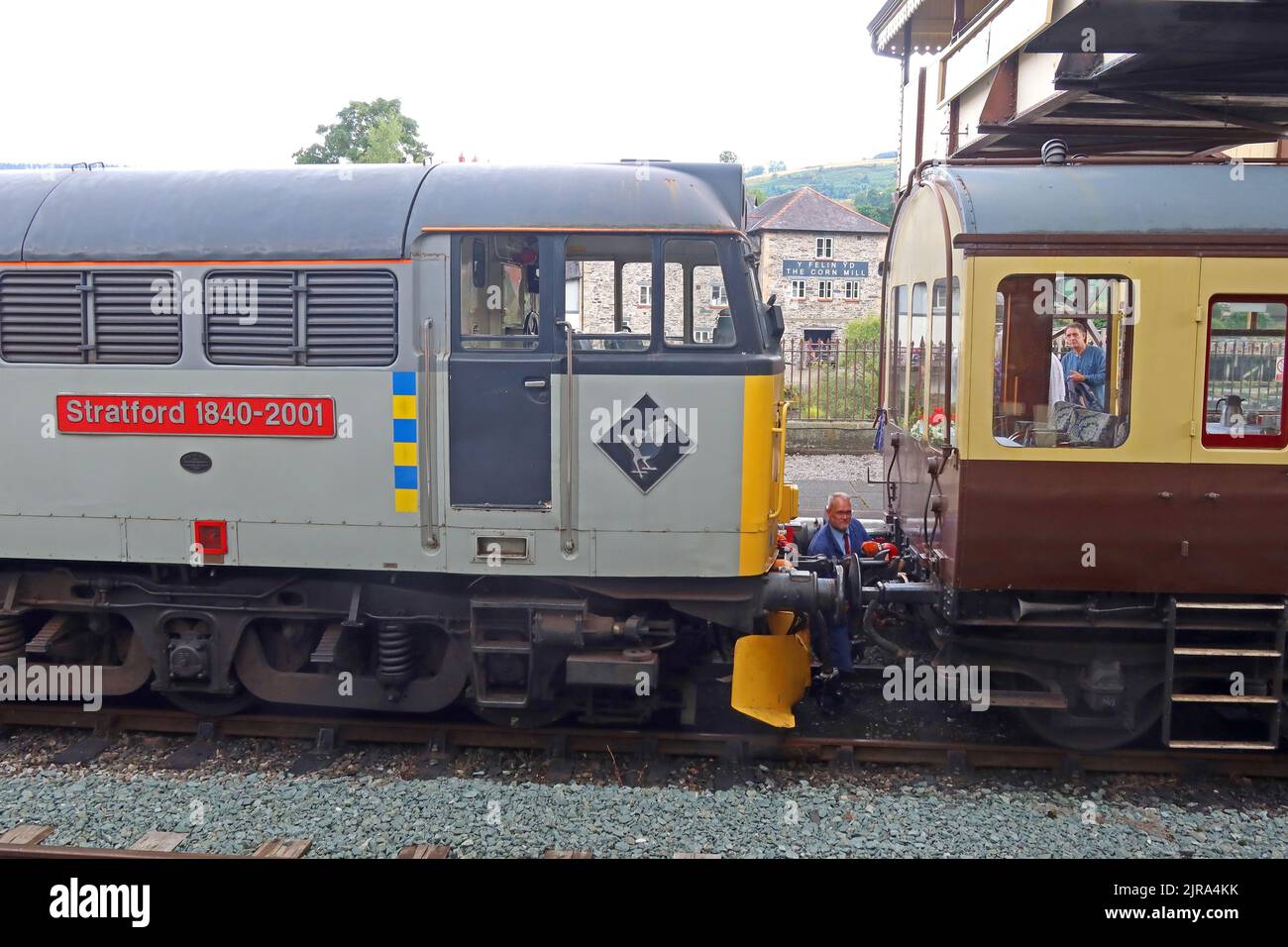Diesel engine 31271  pulls into Llangollen, North Wales, with carriages, heritage steam railway, 1960s, 1960 Stock Photo