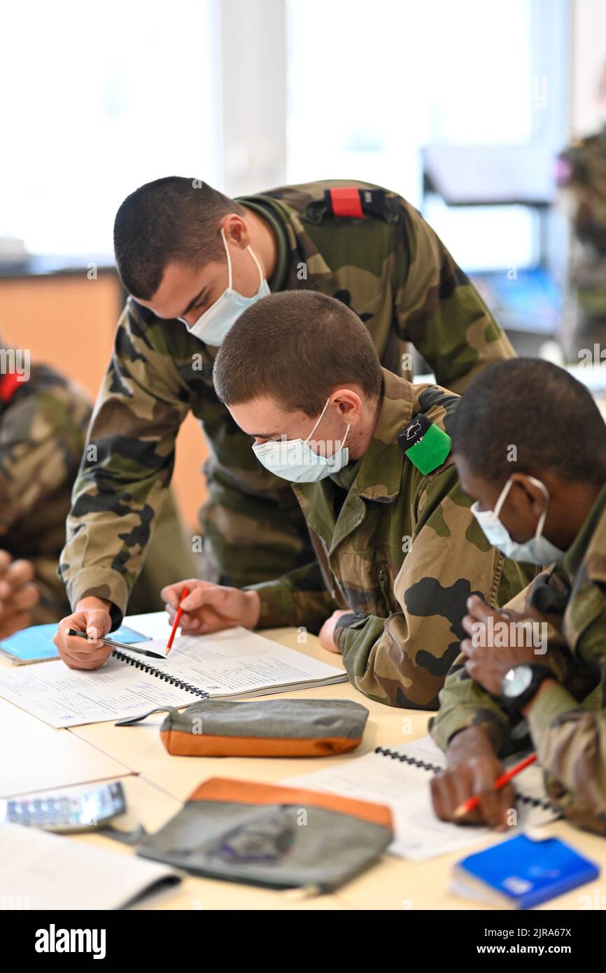 Amberieu-en-Bugey (central-eastern France): trainees of the Voluntary Military Service (SMV) that aims to give young people who have dropped out of th Stock Photo
