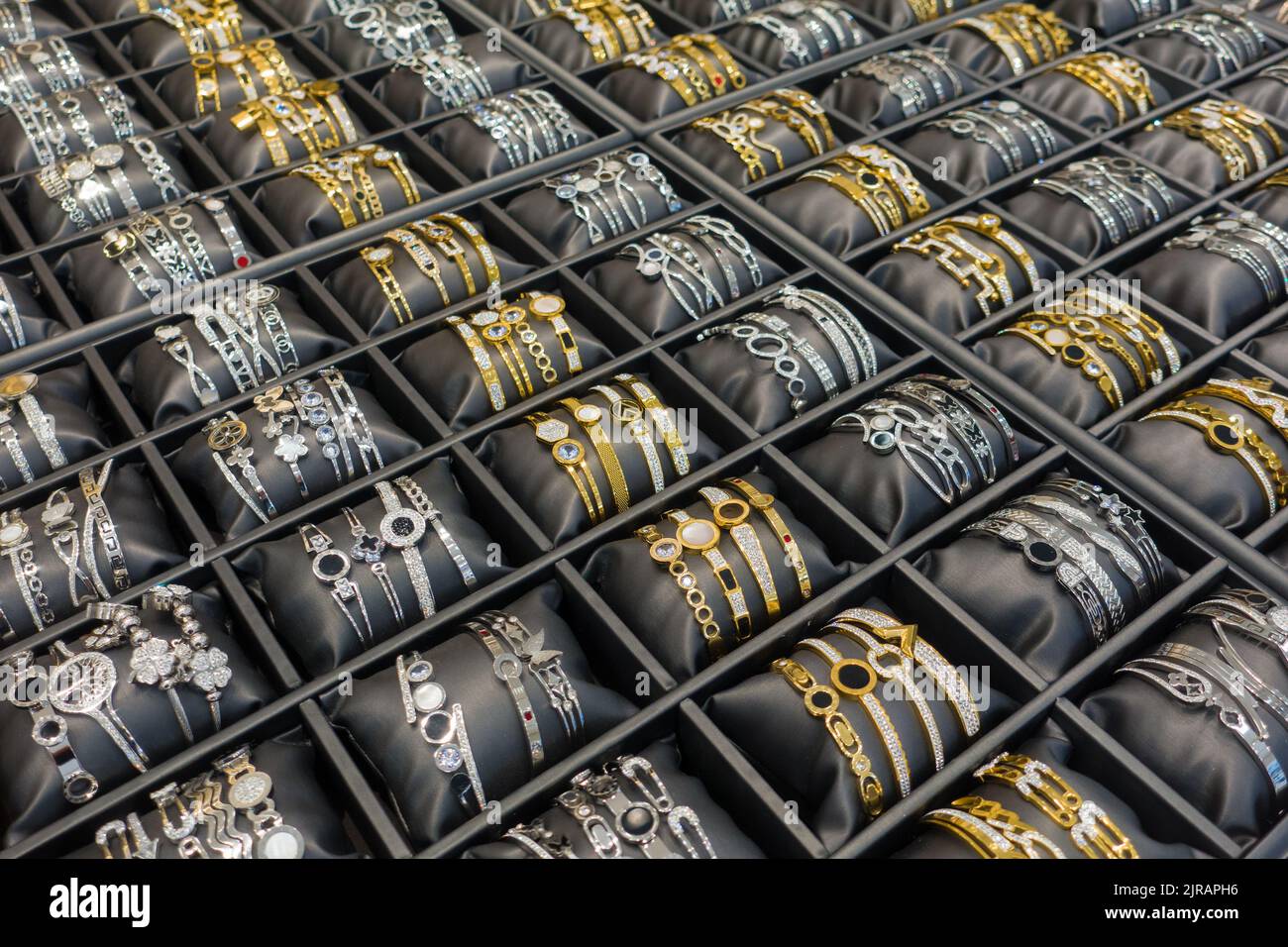 Istanbul, Turkey - 13, March 2022: beautiful gold and silver jewelry in a jewelry shop window. Stock Photo