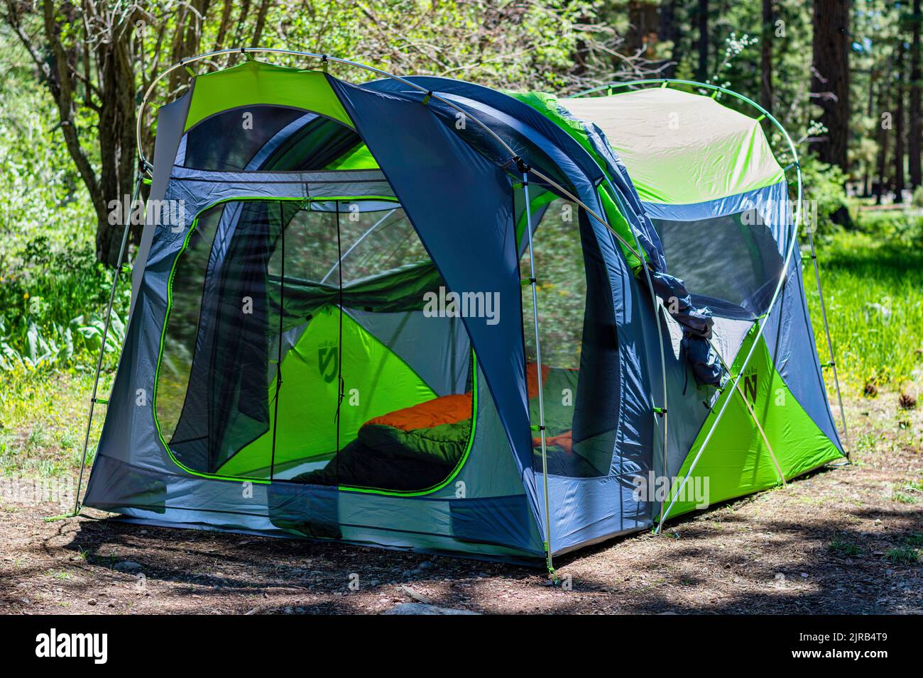 Fabric tent hi-res stock photography and images - Alamy