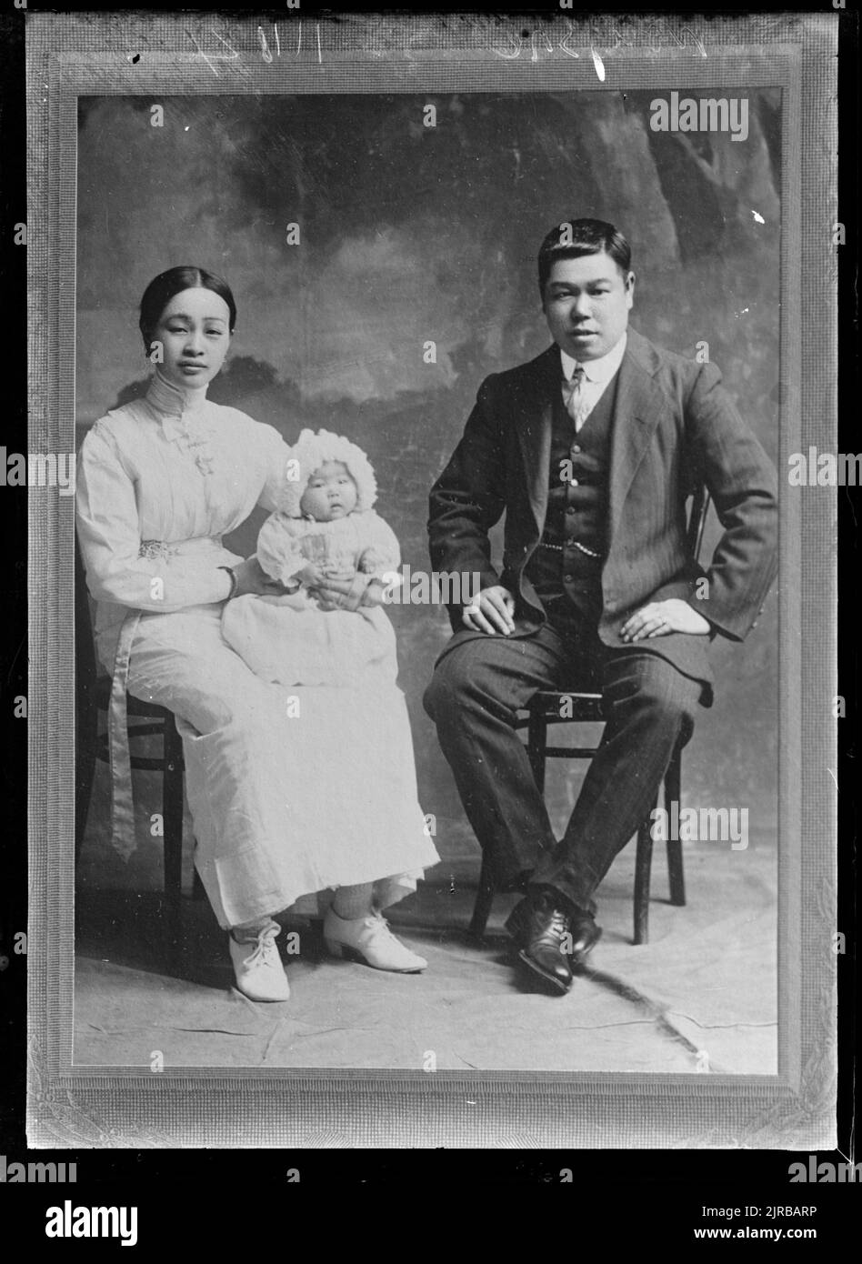 Sik Hum Wong, Leik Choy Yin and Alice Yuk Lee Wong, 1913, Wellington, by Berry & Co. Stock Photo