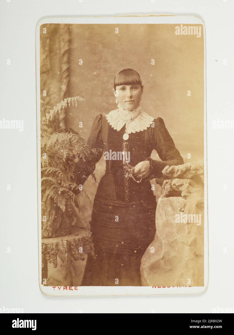 Victorian cartes de visite hi-res stock photography and images - Alamy