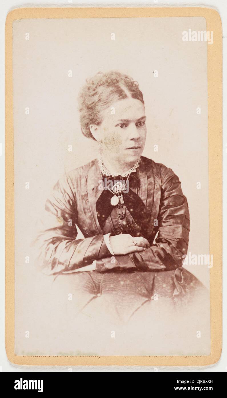 Woman, 1880s, Dunedin, by London Portrait Rooms (Dunedin). Stock Photo