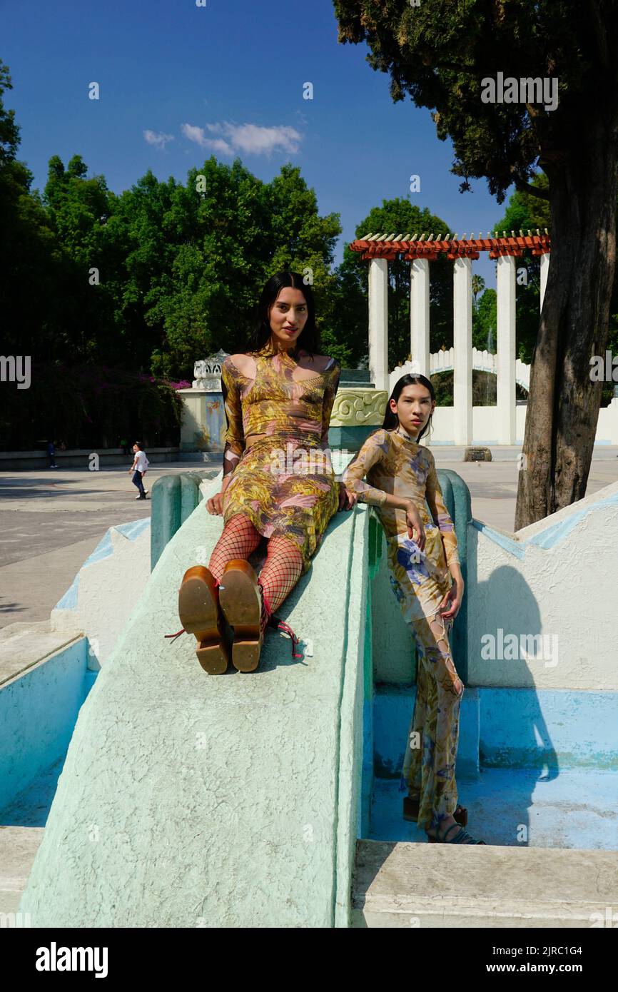Fashion shoot at the Fountain of the Jugs sculpture, Parque Mexico, Hipodromo neighborhood, in Cuauhtemoc area, Ciudad de Mexico, CDMX Stock Photo