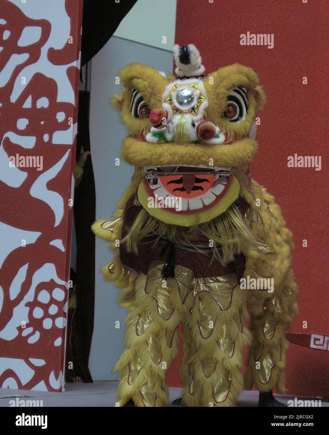 Singapore, Lion Dance, Southern Lion Stock Photo Alamy