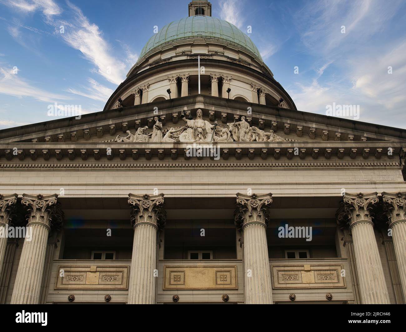 Singapore supreme court former hi-res stock photography and images - Alamy