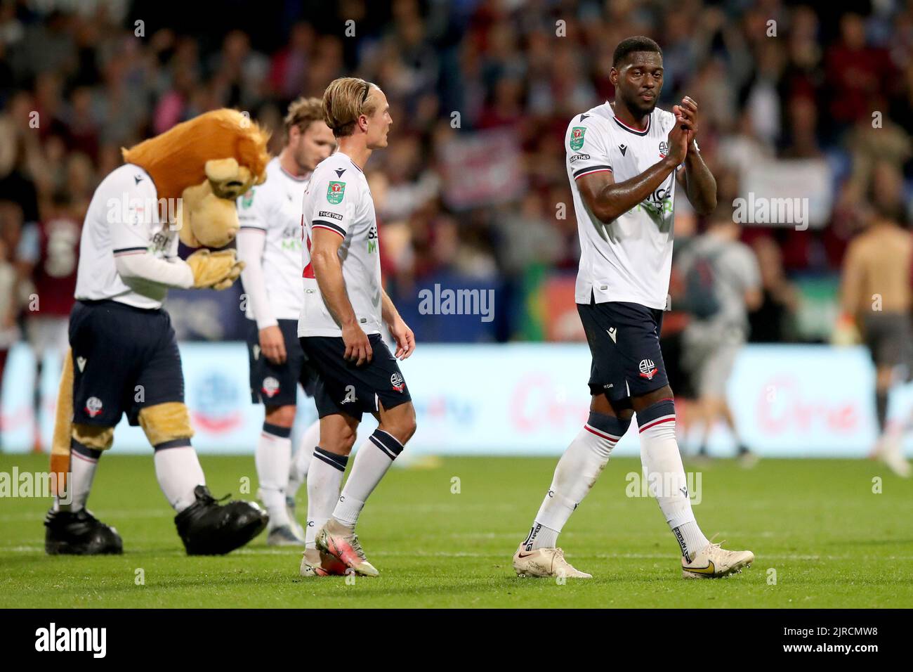 Bolton Wanderers’ Ricardo Almeida Santos applauds supporters after the Carabao Cup second round match at the University of Bolton Stadium, Bolton. Picture date: Tuesday 23rd August, 2022. Stock Photo