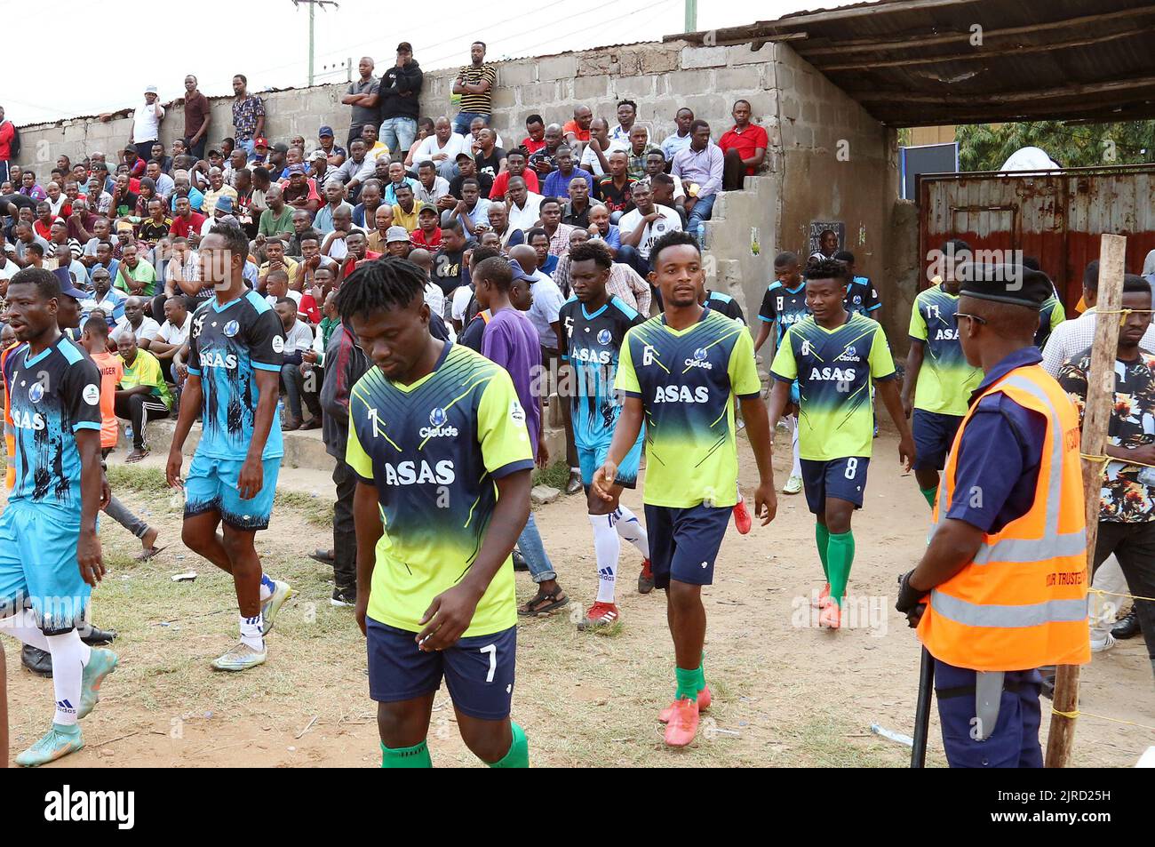 Dar Es Salaam, Tanzania. 22nd Aug, 2022. Players from street football