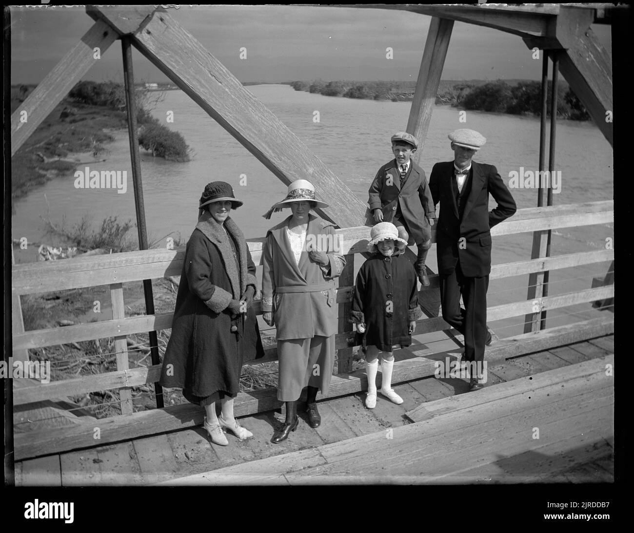 1924 woodside and ex hires stock photography and images Alamy