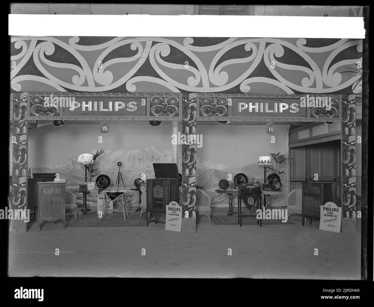 Philips trade display, 1928 , New Zealand, by Gordon Burt, Gordon H. Burt Ltd. Stock Photo