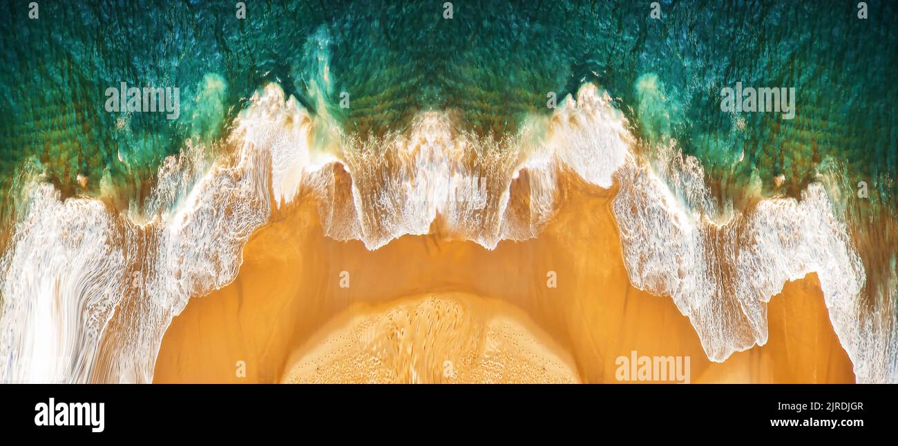 Empty sandy beach ocean waves hi-res stock photography and images - Alamy
