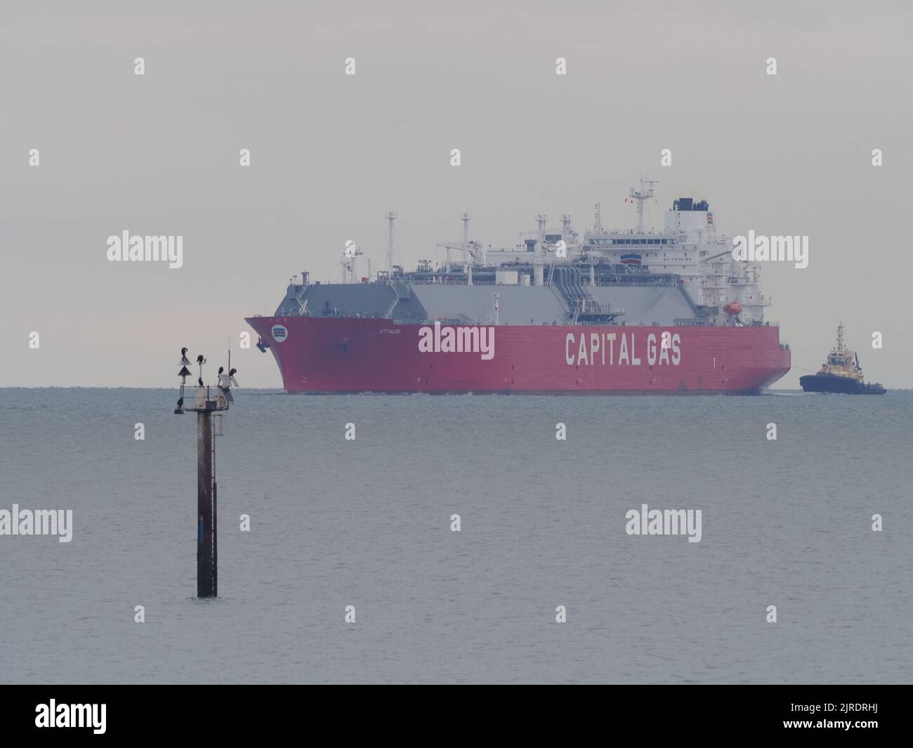 Ship carrying liquefied natural hi-res stock photography and images - Alamy