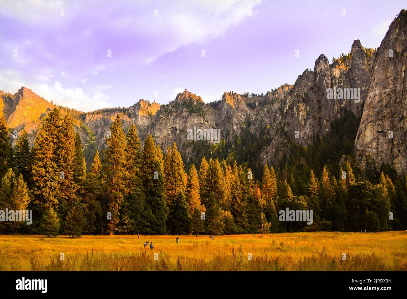 Yosemite national park view hi-res stock photography and images - Alamy