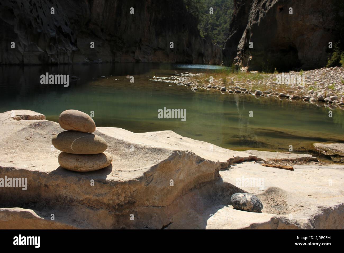Riverbank stability hi-res stock photography and images - Alamy