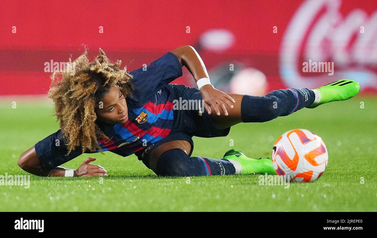 Futbolistas mujeres futbol hi-res stock photography and images - Alamy