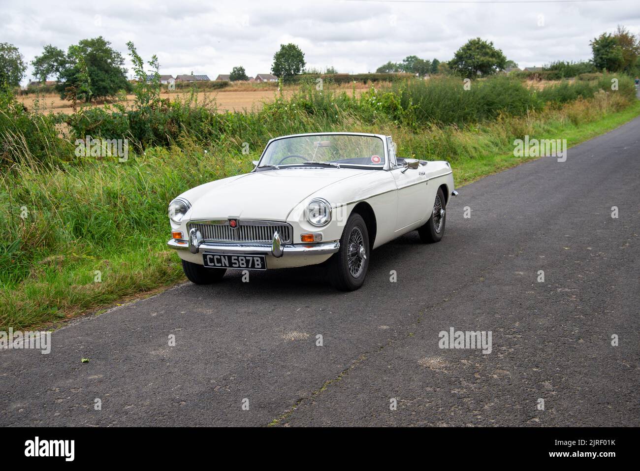 British convertible sports car hi-res stock photography and images