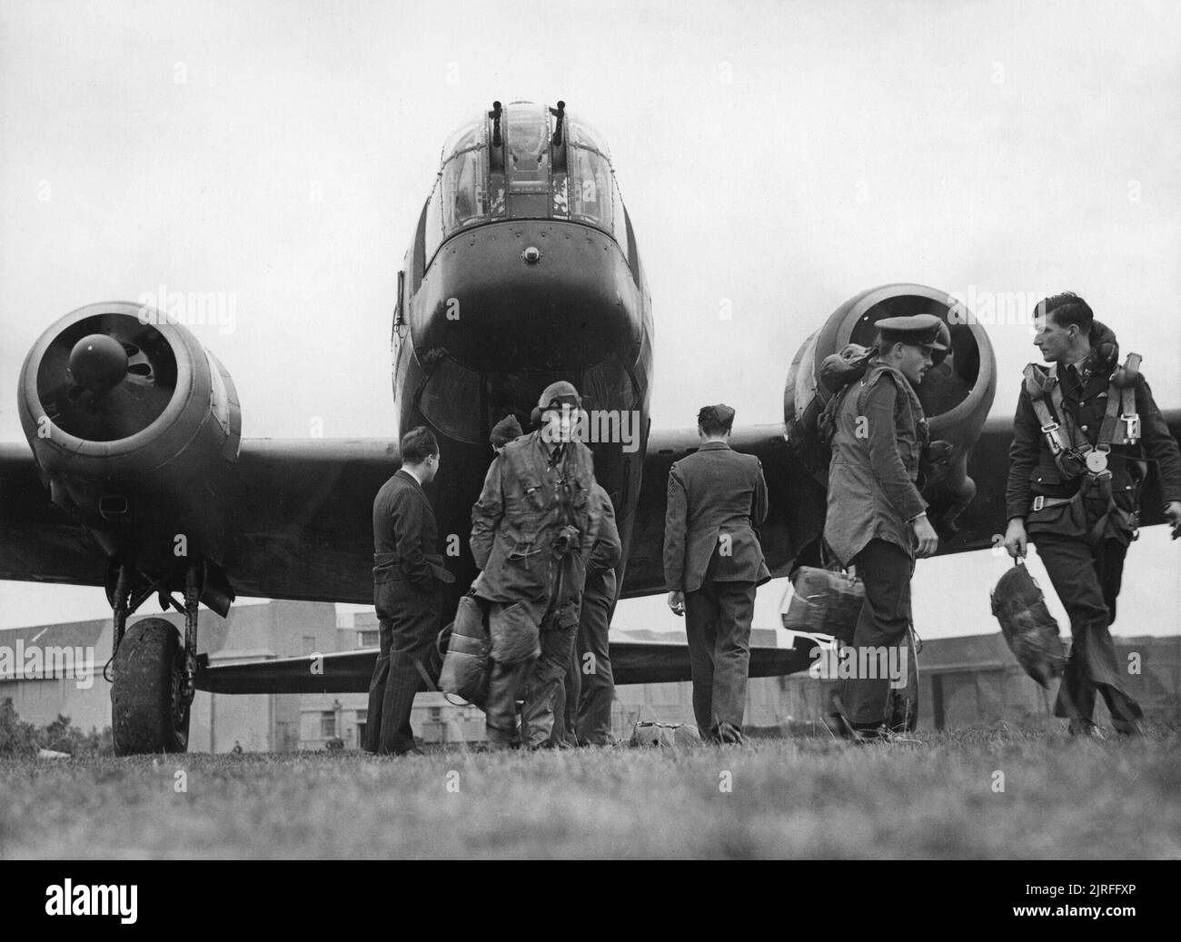 RAF Bomber Command Aircrew and ground staff with a Vickers Wellington ...