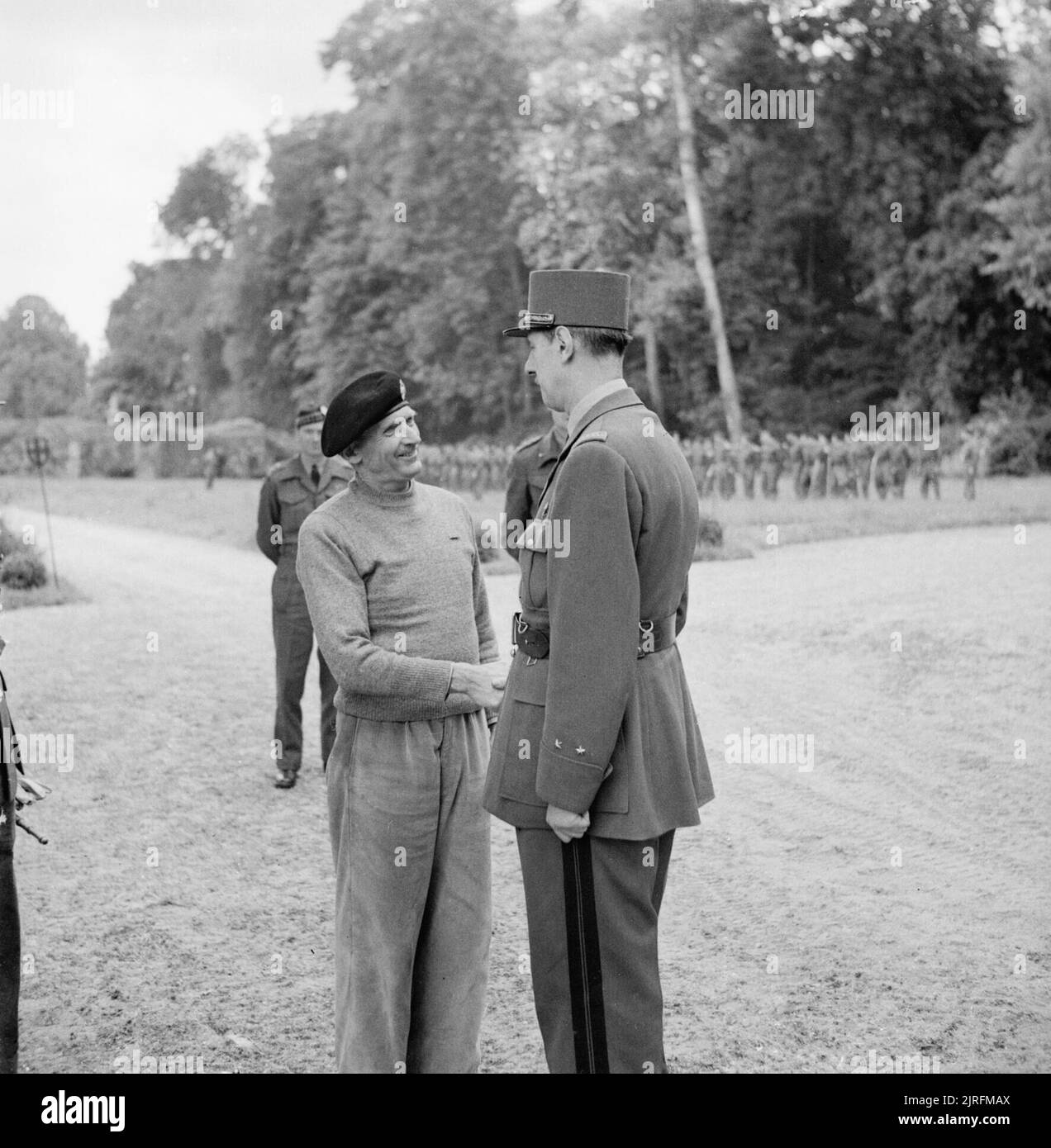 General Charles de Gaulle with General Montgomery at his HQ in France, 14 June 1944. General Charles de Gaulle with General Montgomery at his HQ in France, 14 June 1944. Stock Photo