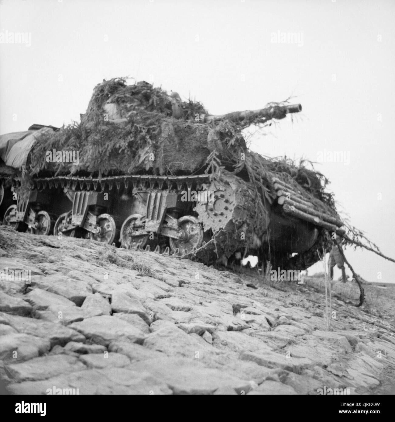 The British Army in North-west Europe 1944-45 Heavily camouflaged ...