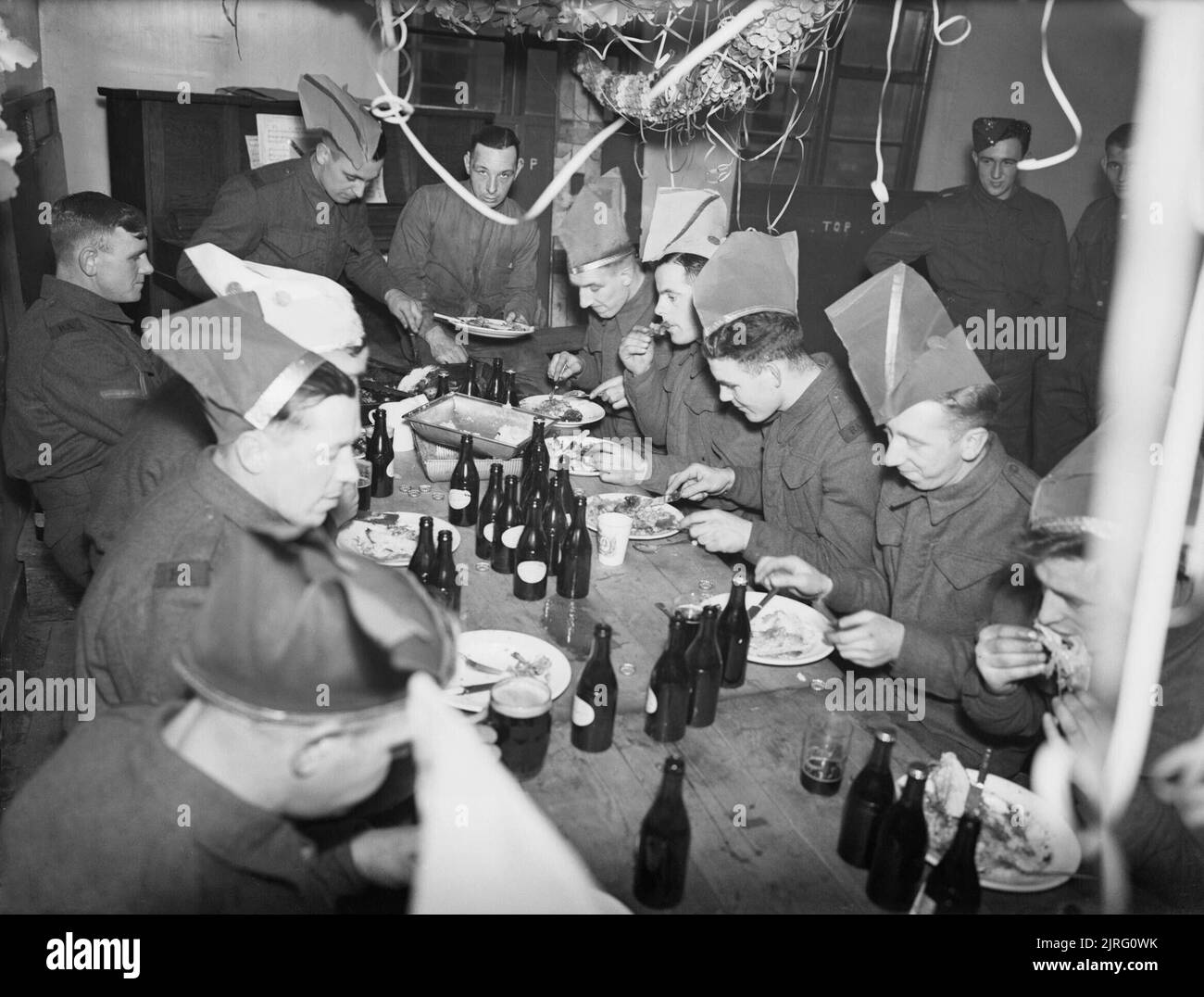 Heavy anti aircraft battery hires stock photography and images Alamy