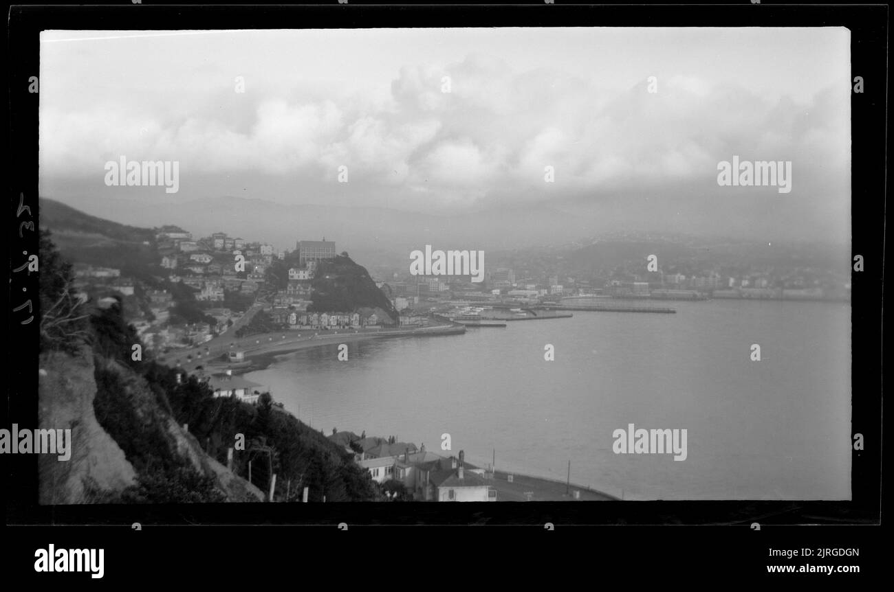 Oriental Bay, Wellington, 17 July 1932, Wellington, by Leslie Adkin. Gift of G. L. Adkin family estate, 1964. Stock Photo