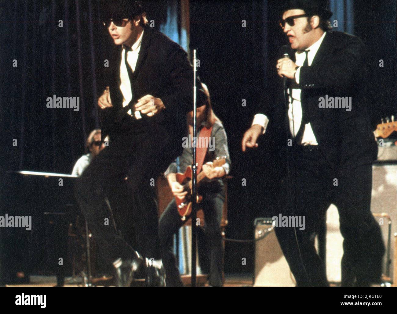 Aykroy belushi the blues brothers 1980 stock photo alamy