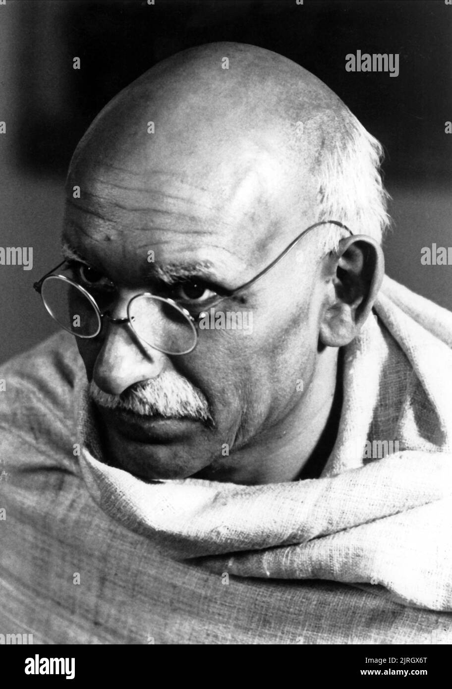 BEN KINGSLEY, GANDHI, 1982 Stock Photo