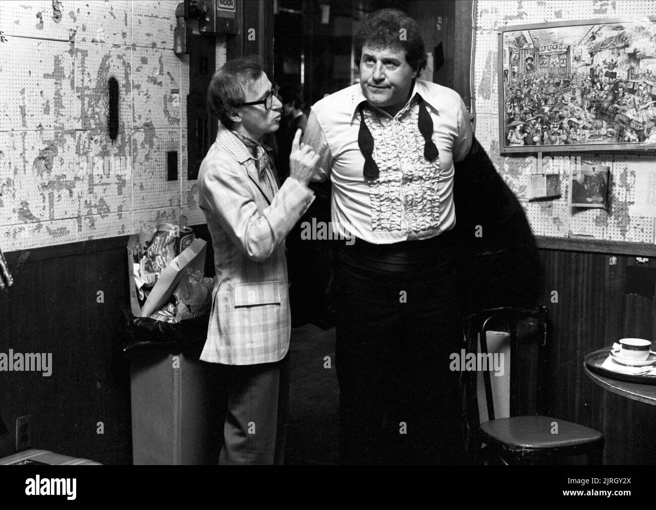 Broadway danny rose 1984 lou canova hi-res stock photography and images -  Alamy