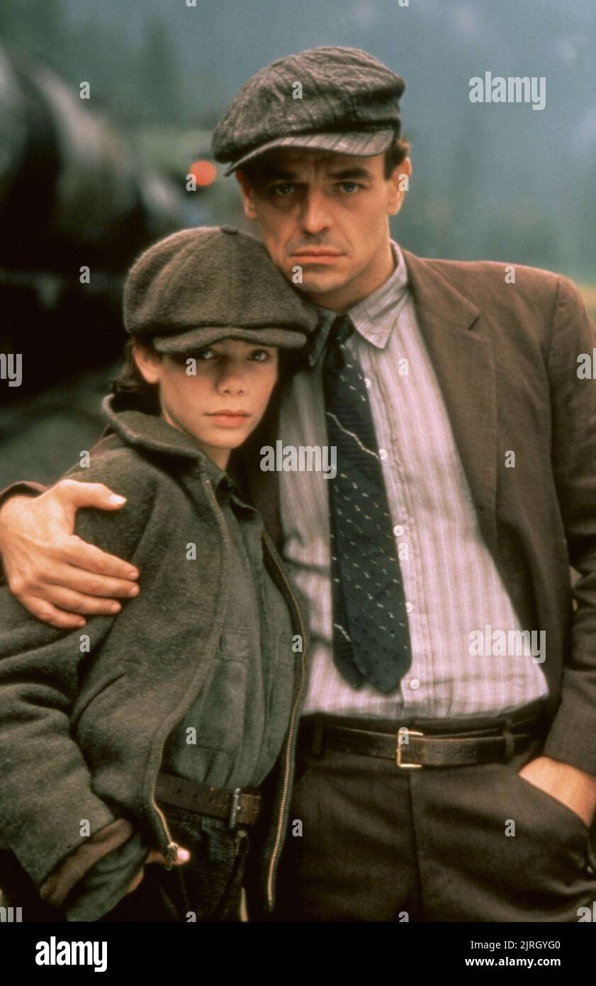 MEREDITH SALENGER, RAY WISE, THE JOURNEY OF NATTY GANN, 1985 Stock ...