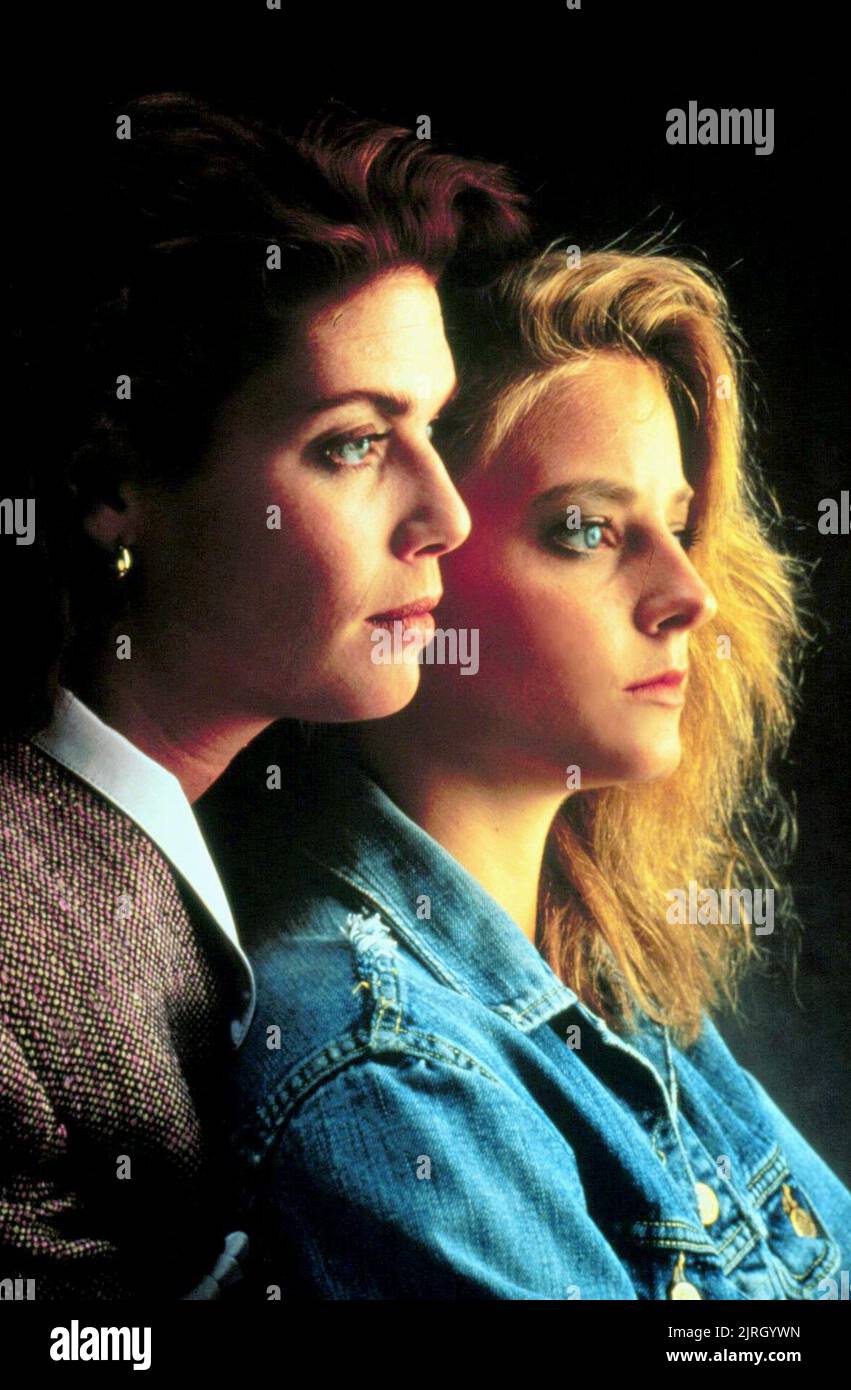 KELLY MCGILLIS, JODIE FOSTER, THE ACCUSED, 1988 Stock Photo - Alamy