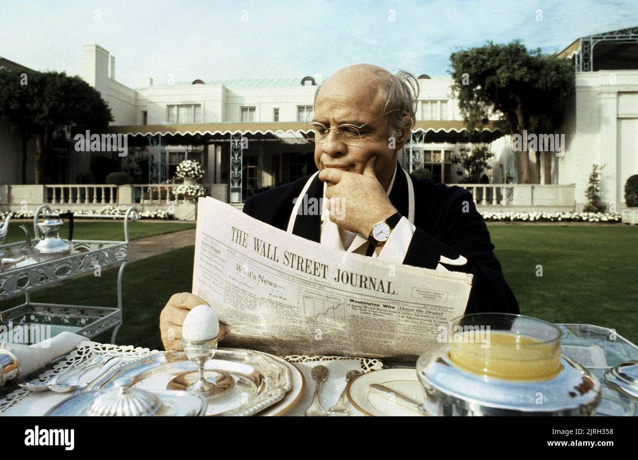 MARLON BRANDO THE FORMULA 1980 Stock Photo Alamy Marlon brando the formula 1980 stock photo alamy