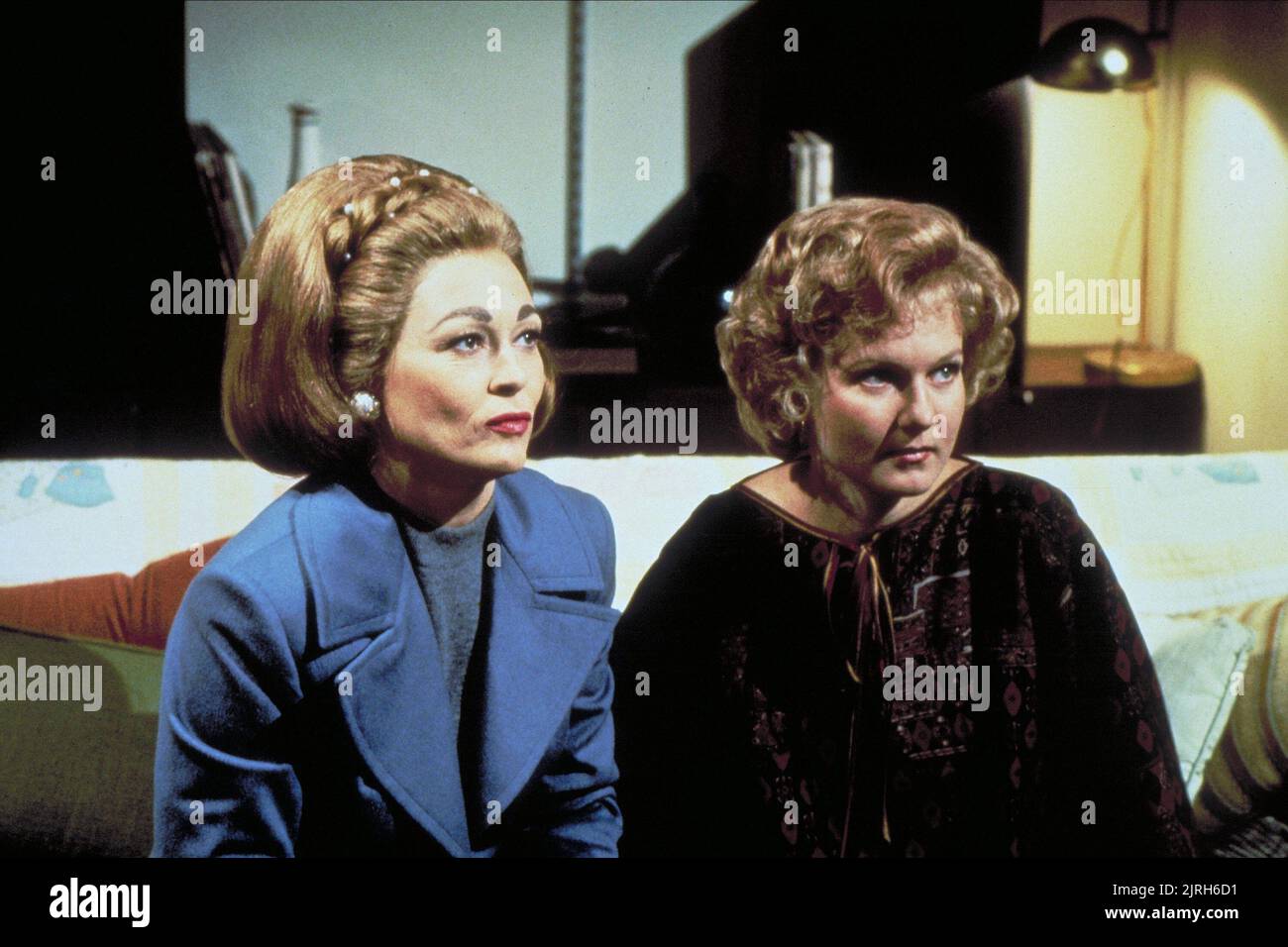FAYE DUNAWAY, DIANA SCARWID, MOMMIE DEAREST, 1981 Stock Photo Alamy