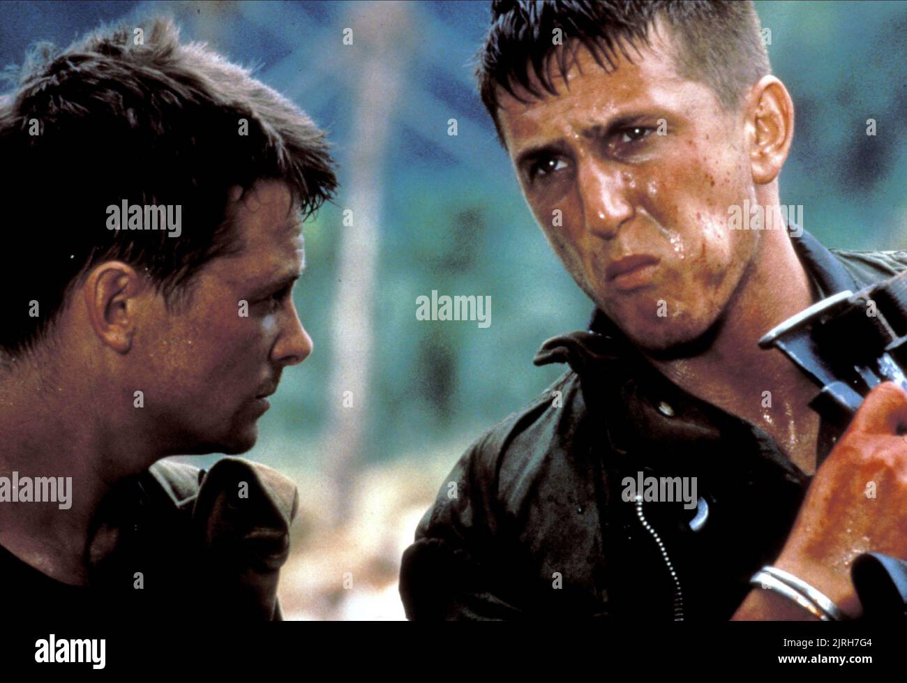 MICHAEL J. FOX, SEAN PENN, CASUALTIES OF WAR, 1989 Stock Photo Alamy