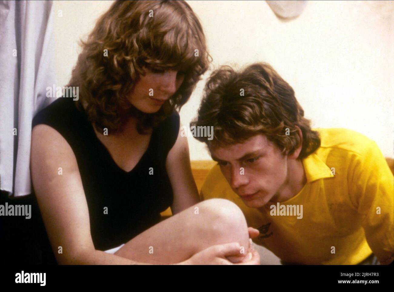 DEE HEPBURN, JOHN GORDON SINCLAIR, GREGORY'S GIRL, 1981 Stock Photo