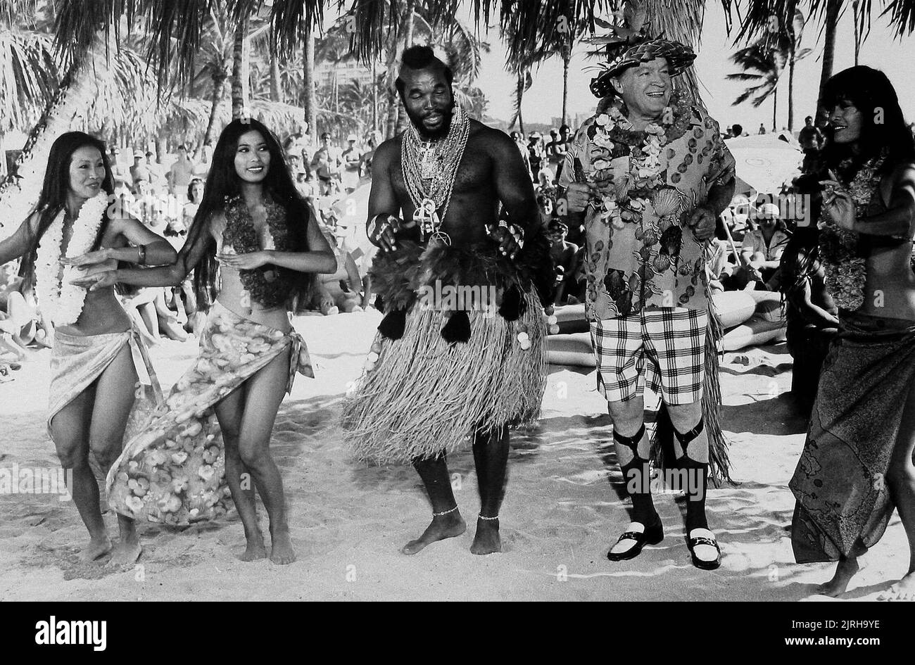 MR. T, BOB HOPE WITH DANCERS, BOB HOPE'S WICKY WACKY SPECIAL, 1984 Stock Photo