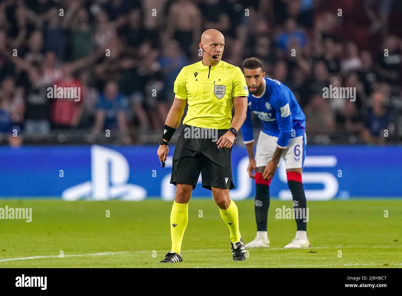 EINDHOVEN, NETHERLANDS - AUGUST 24: referee Szymon Marciniak during the UEFA Champions League Play-Off Second Leg match between PSV and Rangers at the Philips Stadion on August 24, 2022 in Eindhoven, Netherlands (Photo by Andre Weening/Orange Pictures) Stock Photo