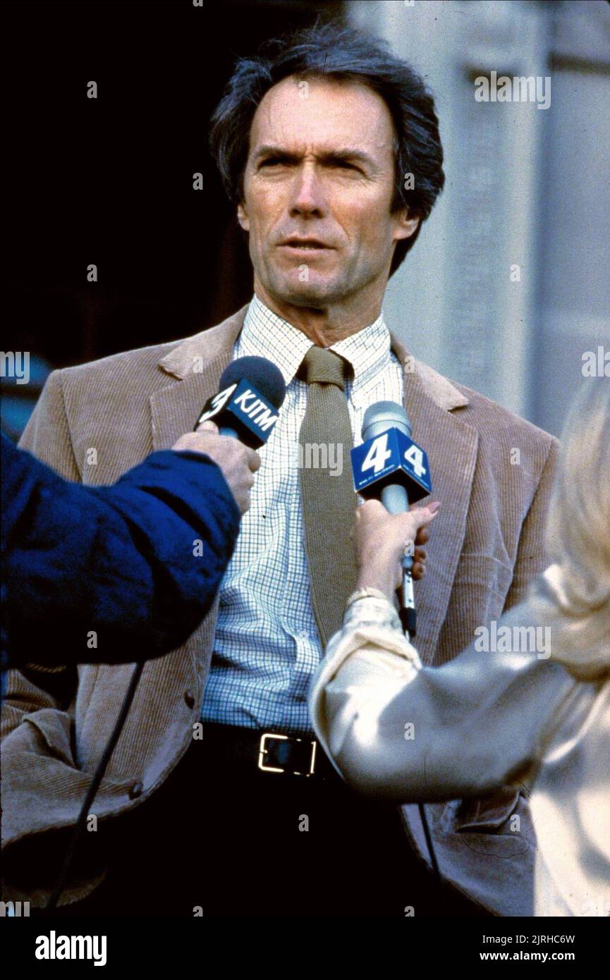 CLINT EASTWOOD, TIGHTROPE, 1984 Stock Photo