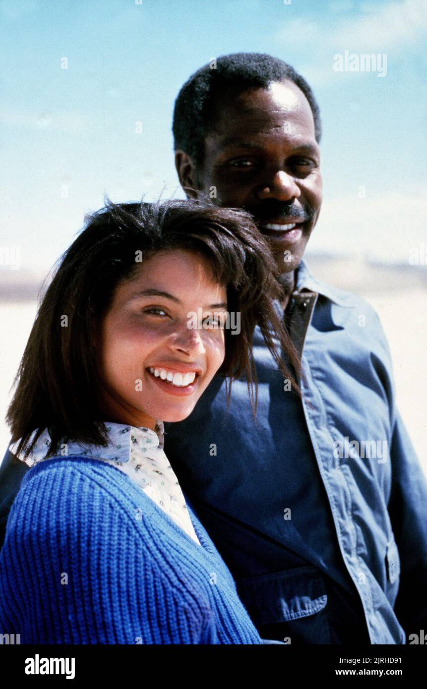 Traci wolfe danny glover lethal hi-res stock photography and images - Alamy
