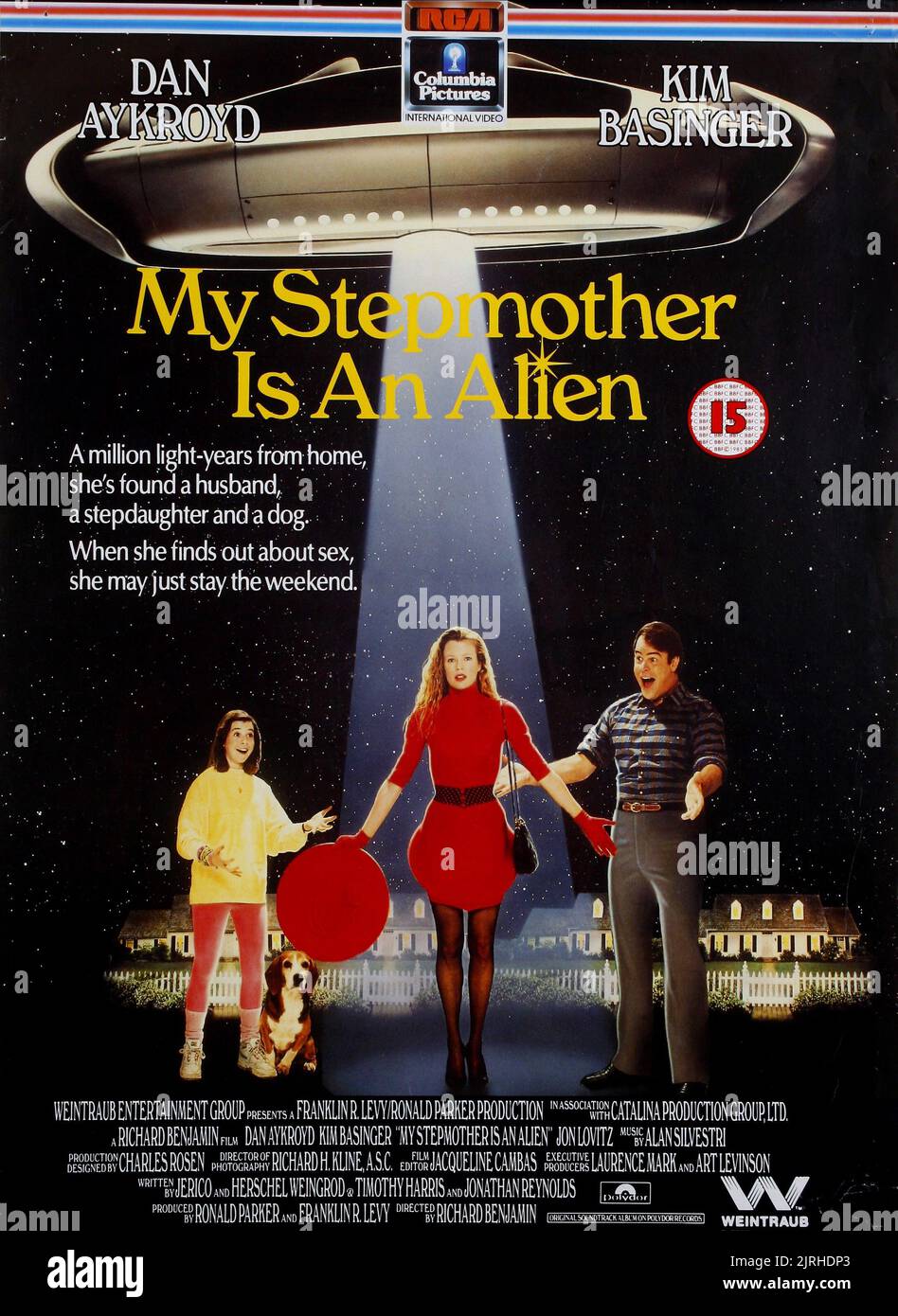 ALISON HANNIGAN, KIM BASINGER, DAN AYKROYD POSTER, MY STEPMOTHER IS AN ALIEN, 1988 Stock Photo
