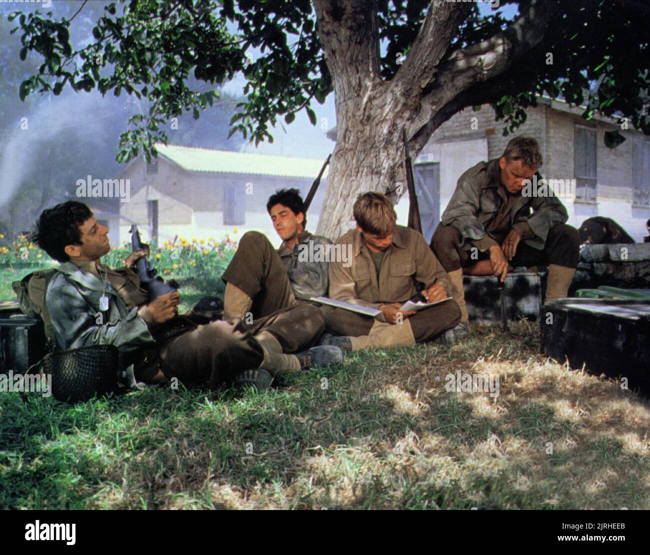 ROBERT CARRADINE, BOBBY DI CICCO, MARK HAMILL, KELLY WARD, THE BIG RED ONE, 1980 Stock Photo