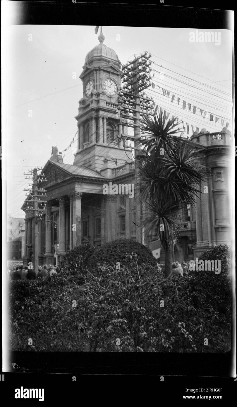 [Town Hall, Wellington], 1920s to 1930s, Wellington, by Roland Searle Stock Photo Alamy